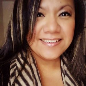 Meet your Posher, Anna mae